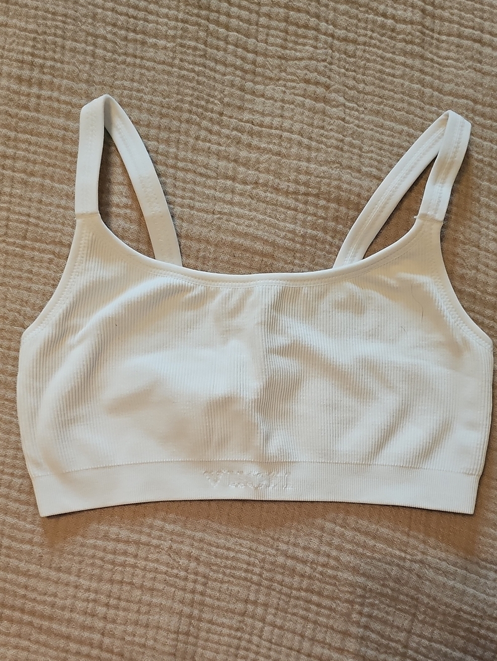 Vuori White Ribbed Sports Bralette
